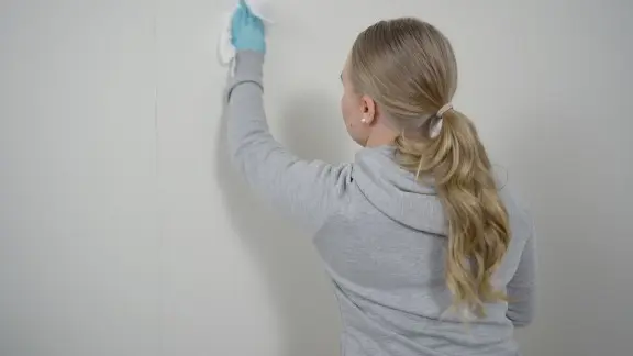 Washing interior wall