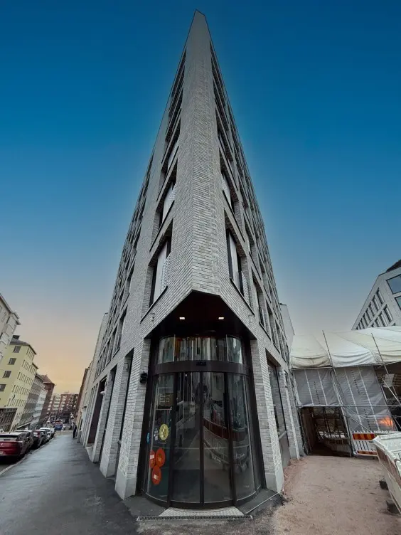 Lyyra building