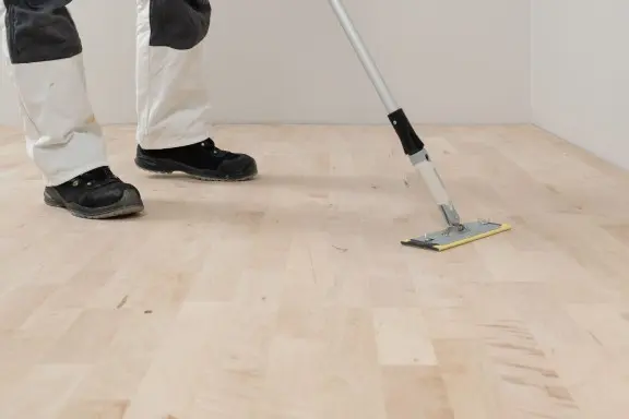 wooden floor varnishing
