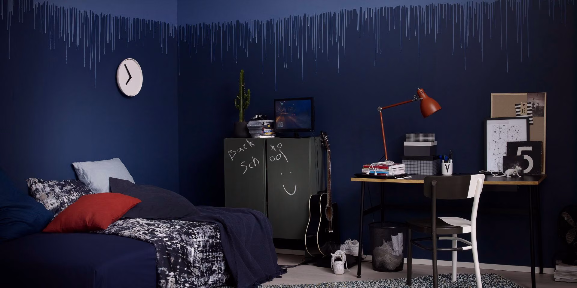 teenager bedroom