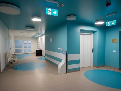 Dažai „Argentum Plus 20“ – sveikatai palanki ir higieniška ligoninės sienų danga