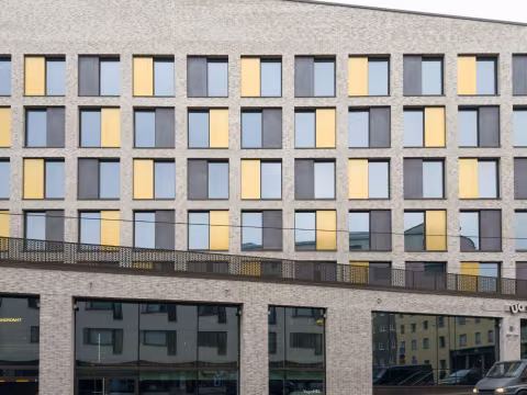 Lyyra building