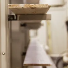 „Lopen Rakennuspuu“ – aukštos kokybės vidaus dailylenčių gamintojas 