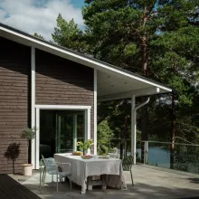 Medinių fasadų dažymas