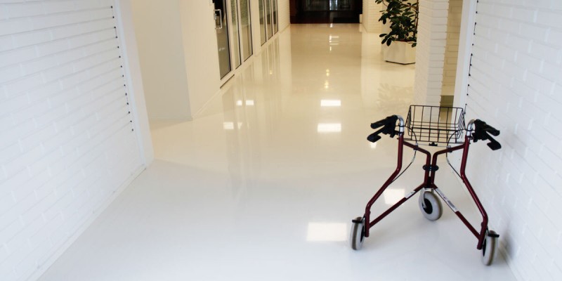 Betoninės sveikatos priežiūros įstaigų patalpų grindys